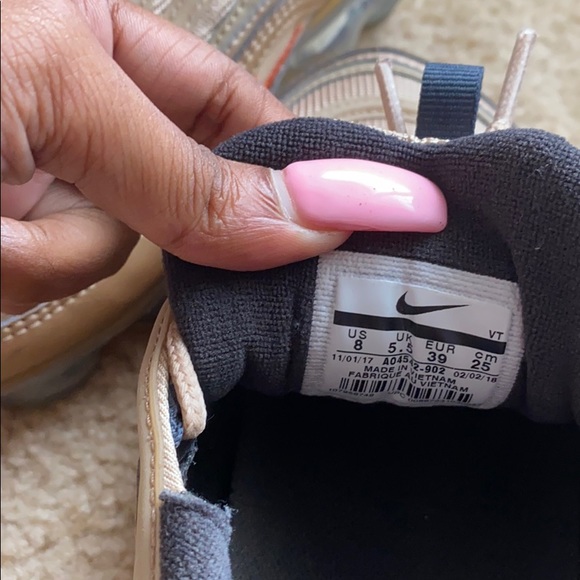 Nike Air Vapormax 97 - Picture 4 of 6